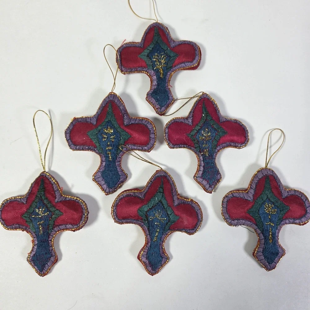 Pier 1 Embroided Fabric Christmas Tree Ornaments Lot Of 6 Vintage Holiday